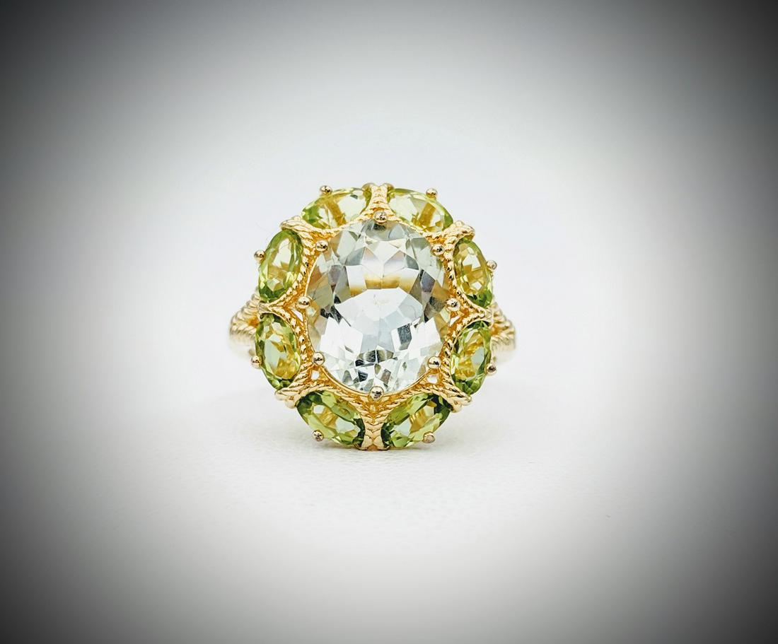 Sz 7 Sky Blue Topaz & Peridot Ring (1 of 3)