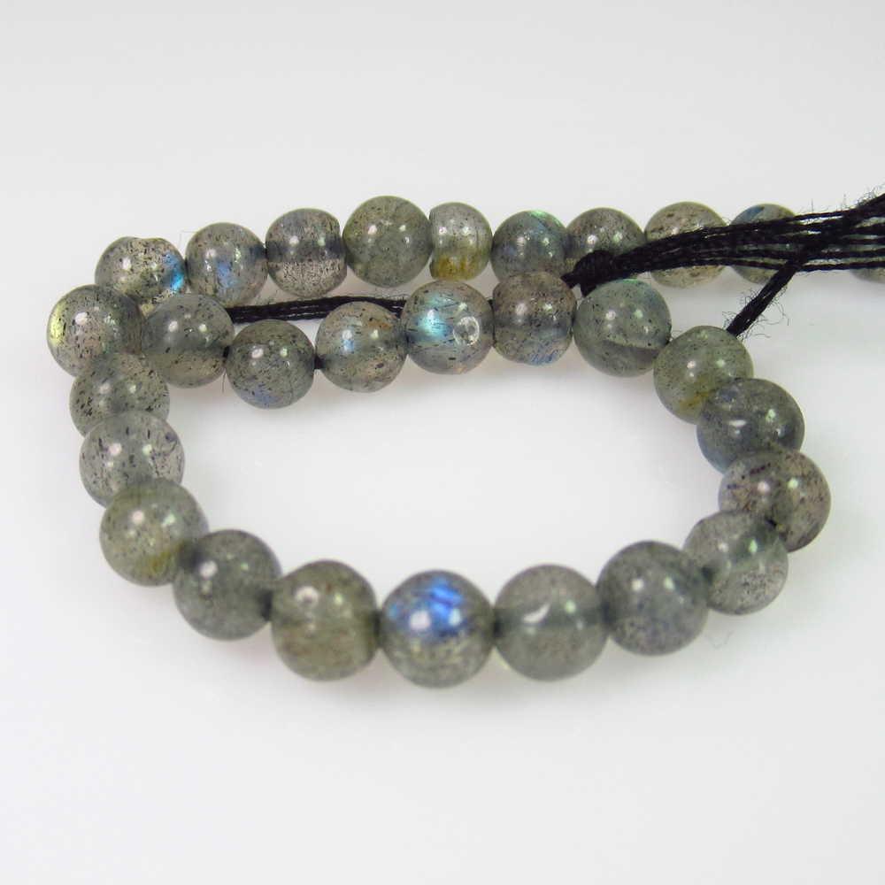 14.26 Ct Genuine 29 Labradorite Drilled Ball Beads: No Reserve! Title: 14.26 Ct Genuine 29 Labradorite Drilled Ball Beads Stone Clarity: Transparent Gemstones: Natural Labradorite Beads Carat Weights: 14.26 Size/Dimensions: 4.20 - 4.50 mm / 29 PC's Add