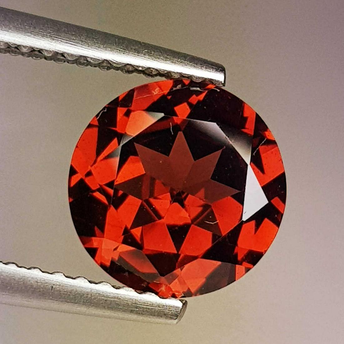 Natural Pyrope - Almandite Red Garnet 2.10 ct (1 of 5)
