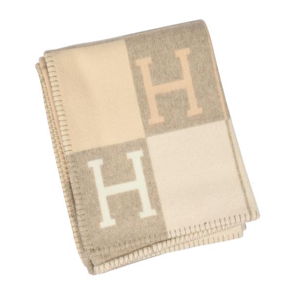 Hermes Blanket Avalon I Signature H Coco and Camomille (1 of 7)
