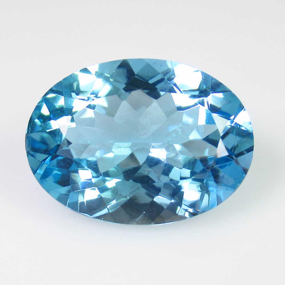 13.60 Ct Genuine Brazil Sky Blue Topaz Oval Cut (1 of 2)