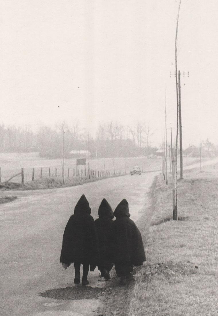 WILLY RONIS - Lorraine, Winter, 1954: Artist: WILLY RONIS Print Title: Lorraine, Winter, 1954 Printing Date: 1980â€™s Medium: Photo-lithograph Printed in: France Image Size: approx. 9.5 x 7” Willy Ronis (French, 1910â€”20