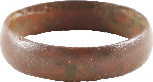 DOUBLY RARE VIKING WEDDING RING C.850-1050 AD SZ 6: Rounded face band with evidence of being cast with a central core which was labourously removed to finish the ring for wear. Size 6 and broad 4.4mm width. Made of copper as rarely found. Vikings were 