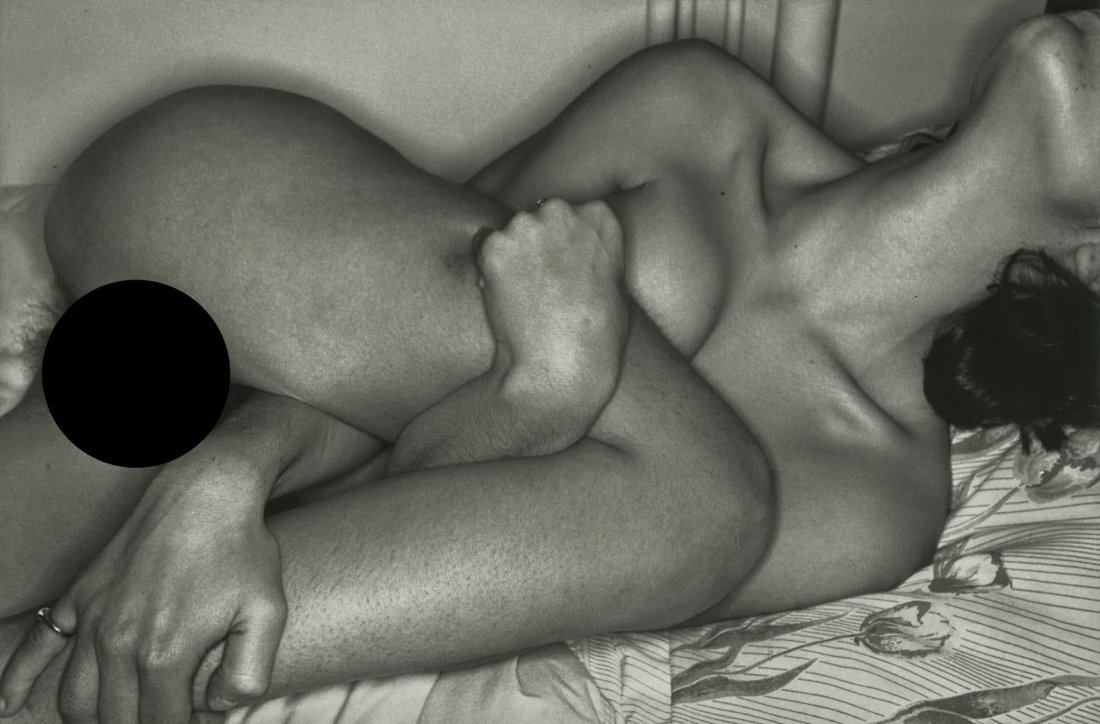 LEE FRIEDLANDER - Untitled Nude: Artist: Lee Friedlander Title: Untitled Nude Medium: Duotone Photo Litho, 1998, England Dimensions: 10x6.6" Heat Wax Mounted on 12x16" Conservation Board Lee Friedlander (1934) is an American photogra