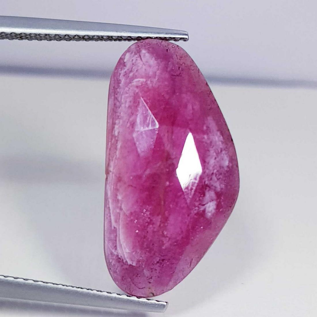 10.45 ct Natural Faceted Ruby (1 of 6)