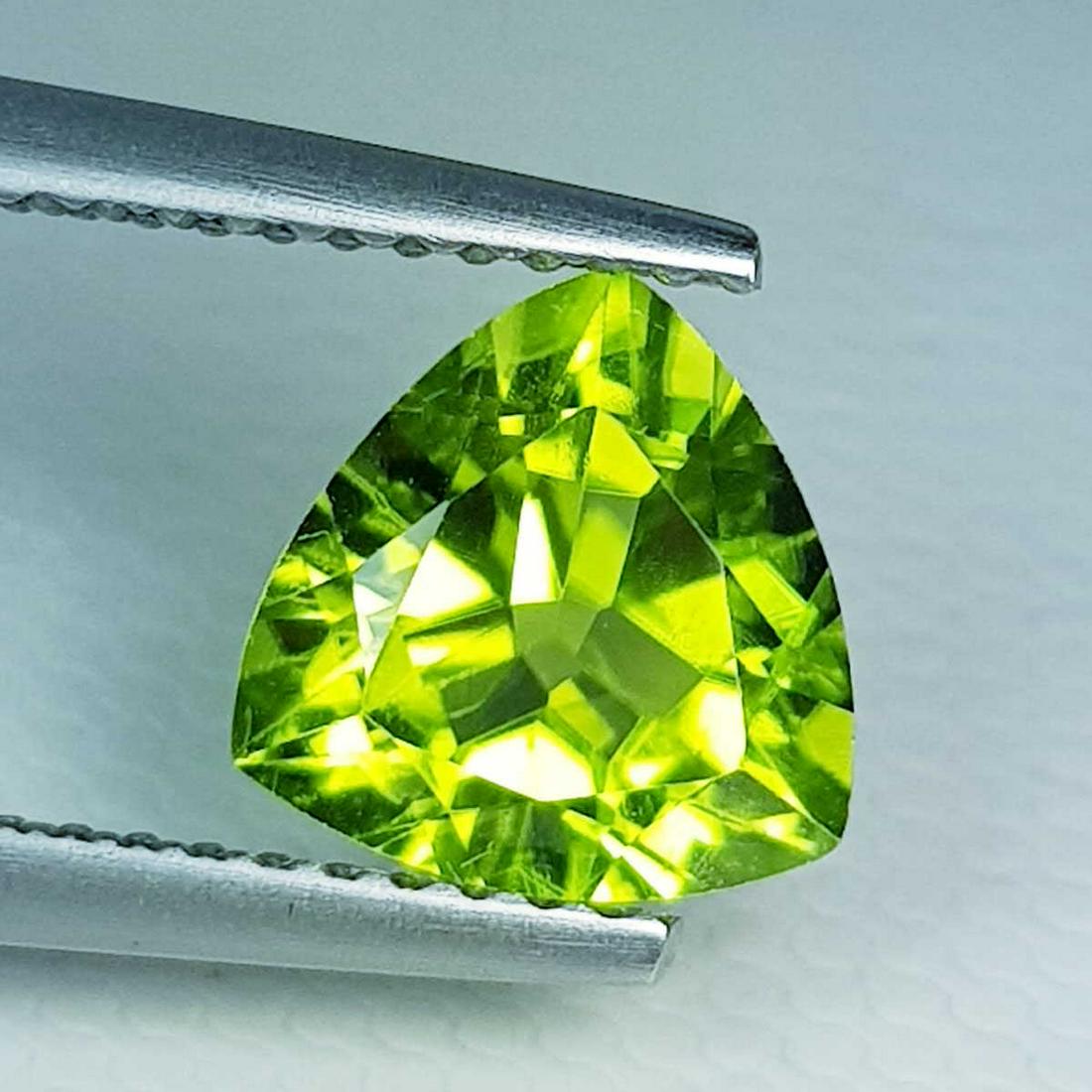 1.93 ct Natural Peridot Triangle Cut (1 of 5)