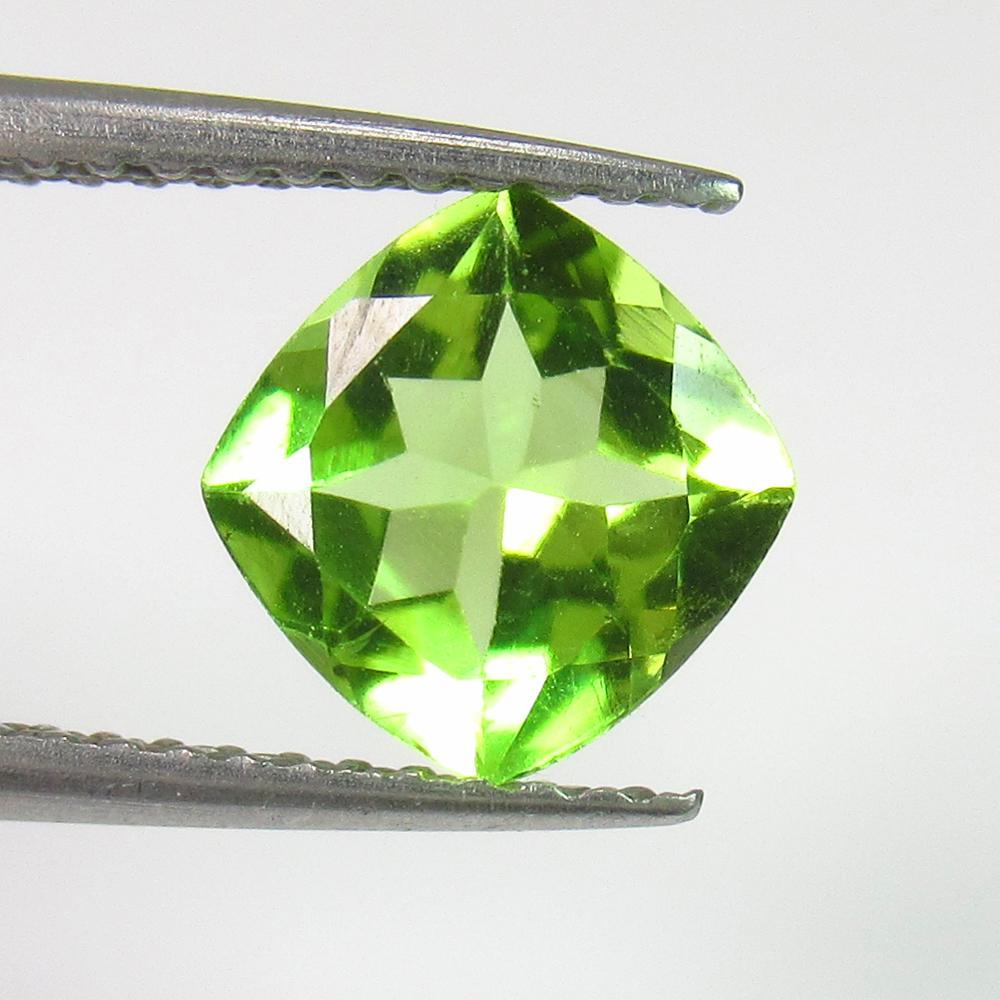 1.24 Ctw Natural Pakistan Peridot Cushion Cut: No Reserve! Title: 1.24 Ctw Natural Pakistan Peridot Cushion Cut Stone Clarity: VVS Gemstones: Peridot Carat Weights: 1.24 Size/Dimensions: 6.80 x 6.80 x 4.70 mm Additional Information: Top Class Lust