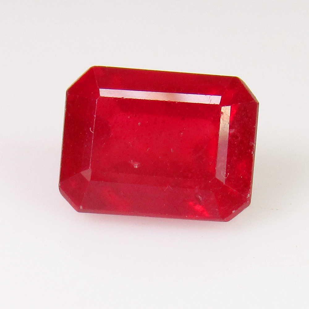 3.66 Ct Genuine Blood Red Ruby Octagon Cut (1 of 2)