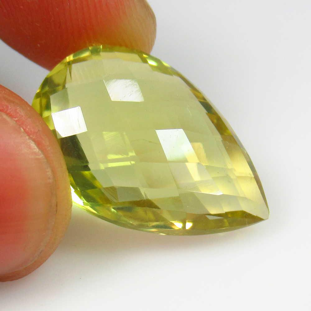 18.08 Ct Genuine Lemon Quartz Pear Cut: No Reserve! Title: 18.08 Ct Genuine Lemon Quartz Pear Cut Stone Clarity: VVS Gemstones: Natuarl Lemon Quartz Carat Weights: 18.08 Size/Dimensions: 20.80 x 16.00 x 9.00 mm Additional Information: Top Q