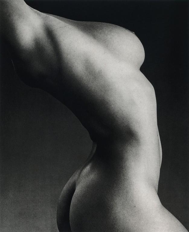 ROBERT MAPPLETHORPE - Lisa Marie, 1977: Artist: Robert Mapplethorpe Title: Lisa Marie, 1977 Medium: Photo Litho, 1992, Japan Dimensions: 6.45x7.9" Heat Wax Mounted on 11x14" Conservation Board Robert Mapplethorpe was an American photographe