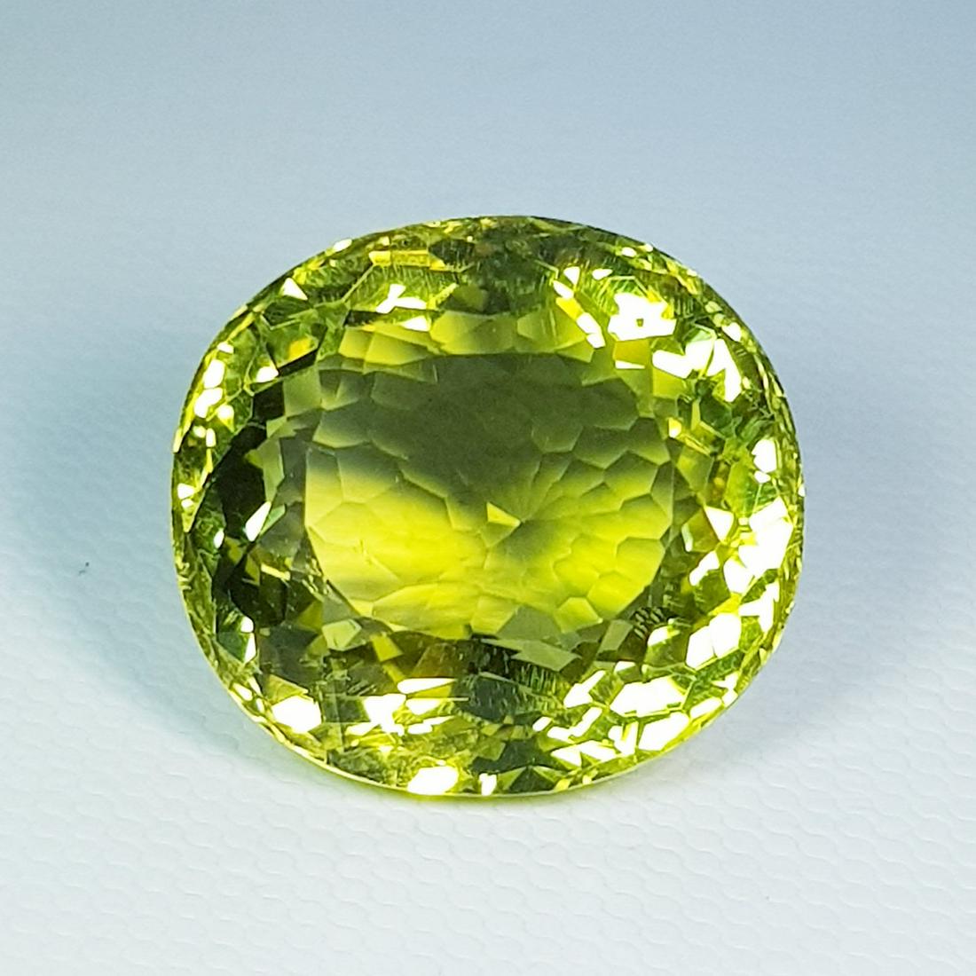 22.70 ct Natural Green Gold Quartz (1 of 6)