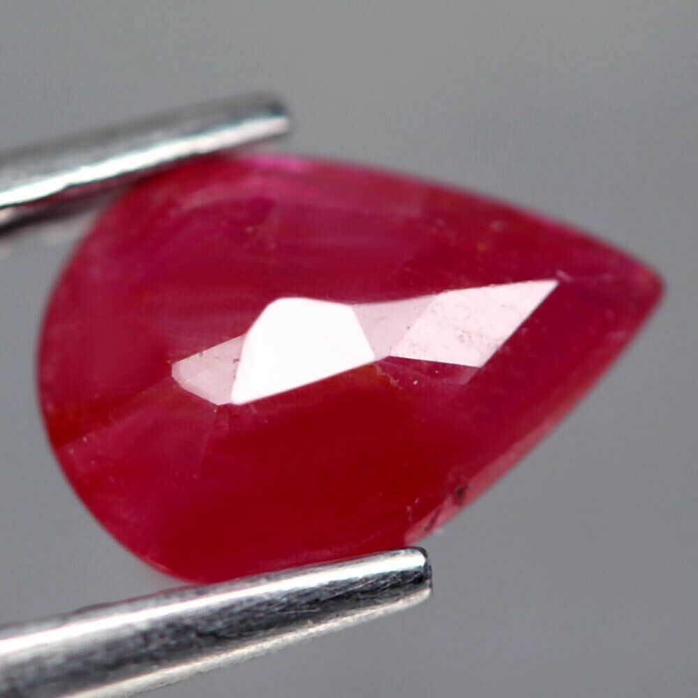 1,99 cts natural blood red ruby (1 of 3)