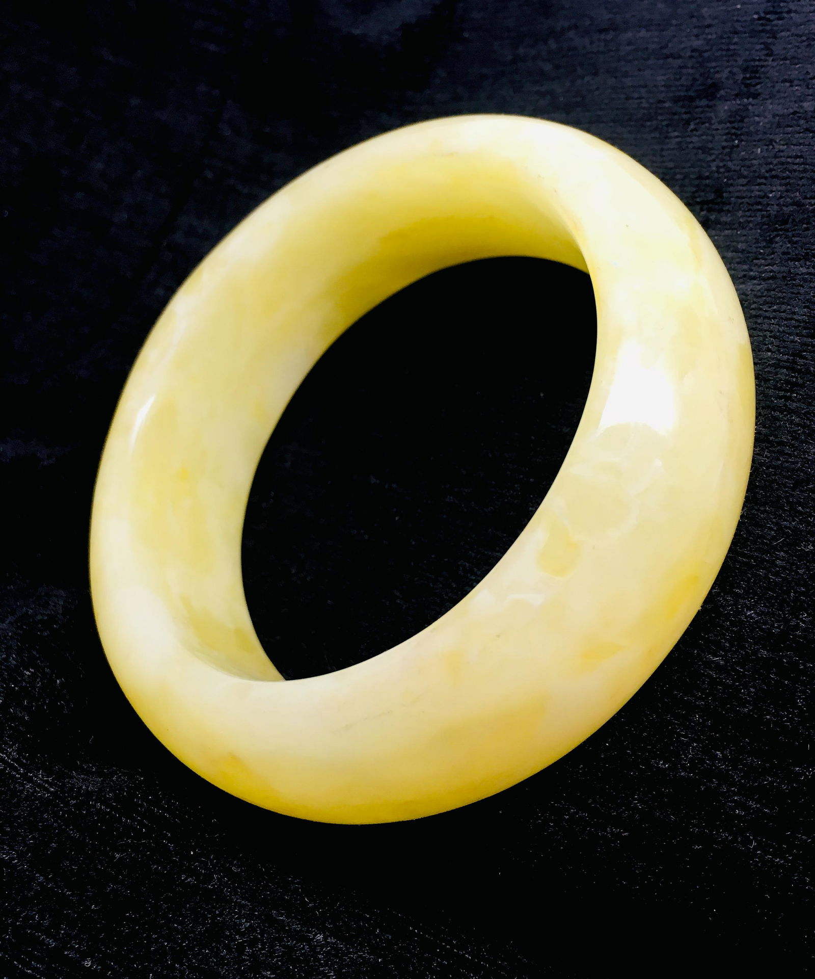 Marvellous Amber Bangle Bracelet (1 of 7)