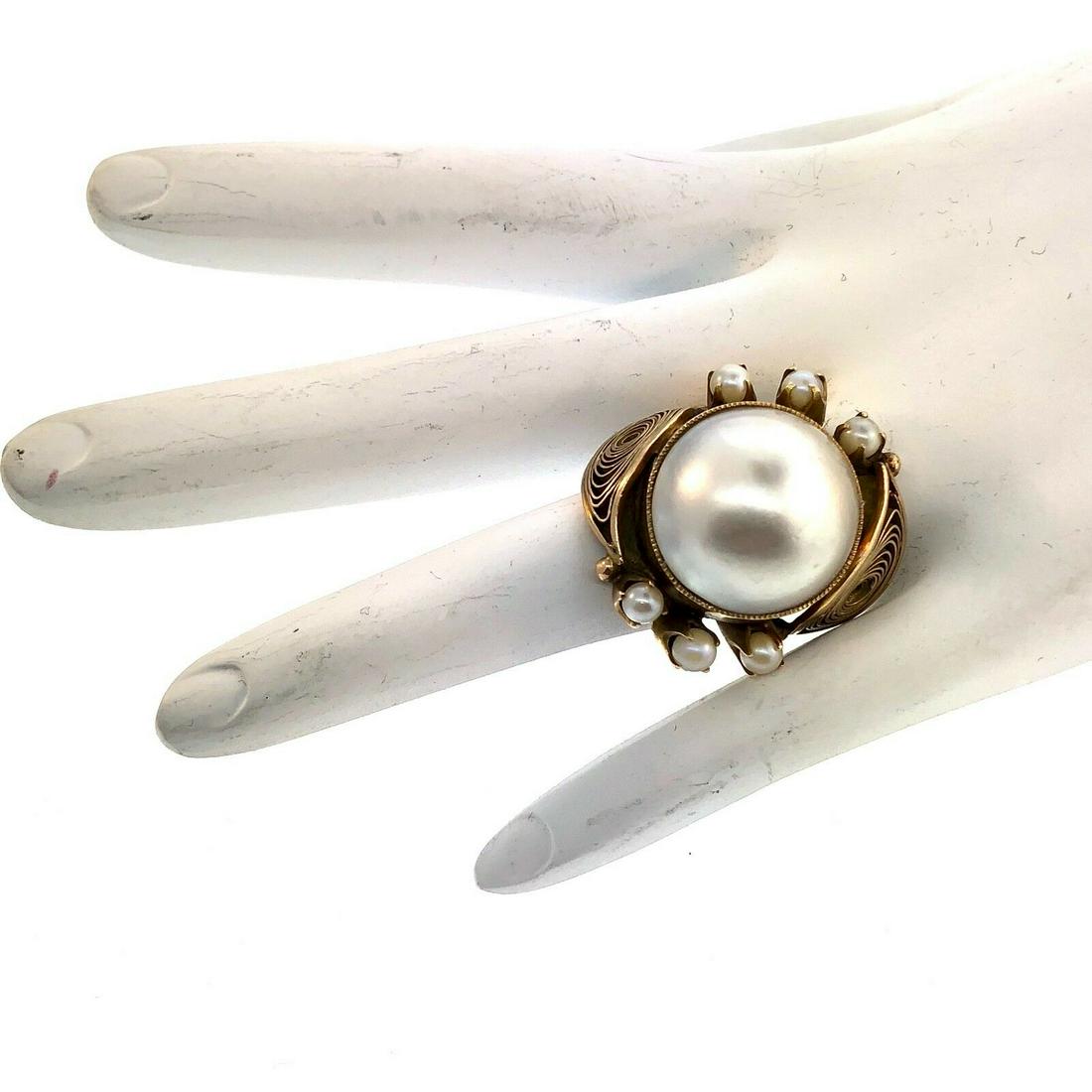 Gorgeous 18K Mobe Pearl Ring with 6 other Pearls Circa (1 of 6)