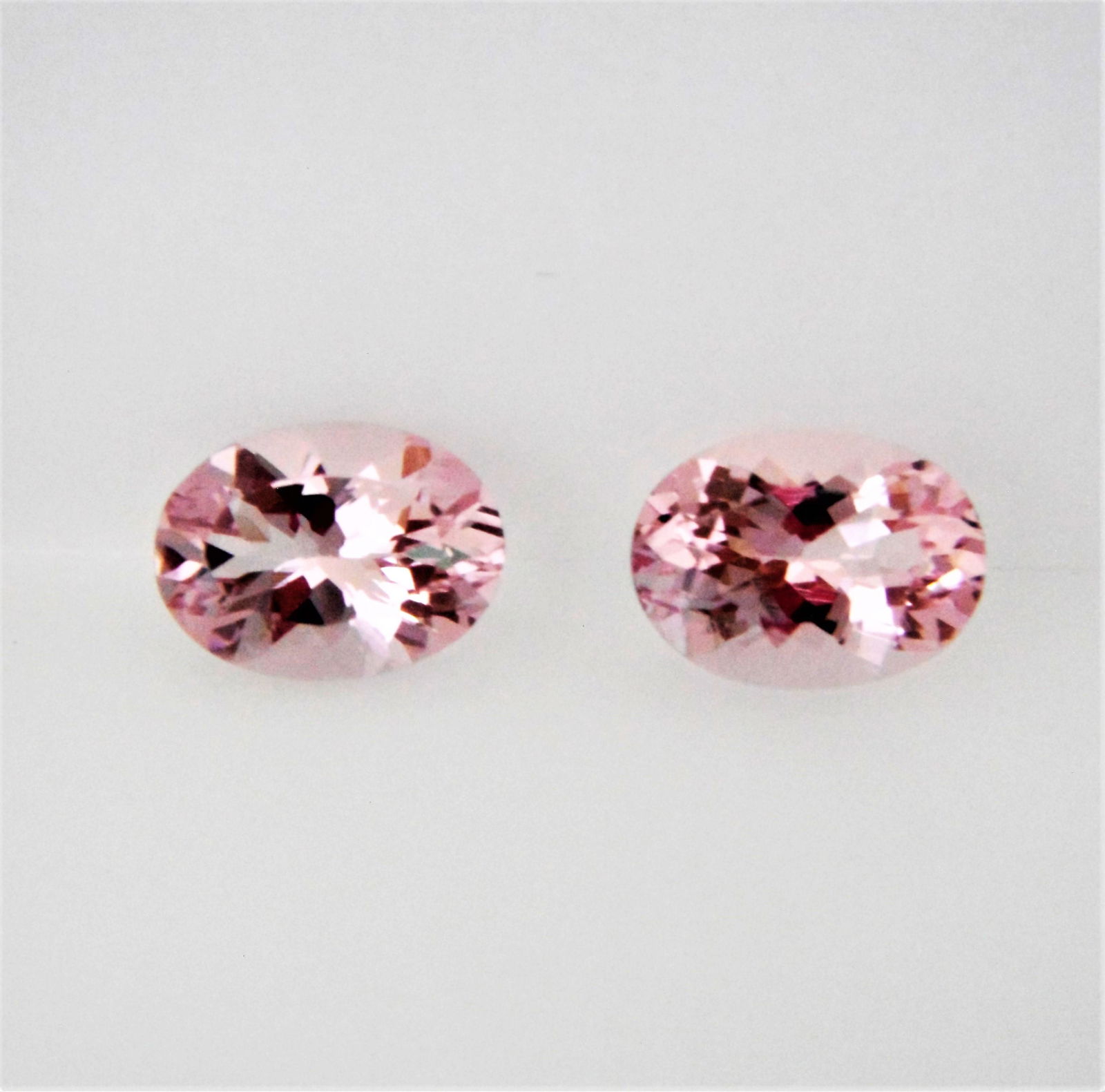 Morganite Pair - 2.01 ct (1 of 3)