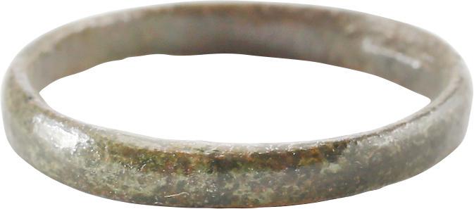 ANCIENT VIKING WEDDING RING C.850-1050 AD SZ 7: No Reserve! Broad, 3.0mm, rounded faced band. Excellent preservation. Vikings exchanged rings on the pommel of the groom’s sword. Gift boxed with a certificate of authenticity Shipping:All Items shi