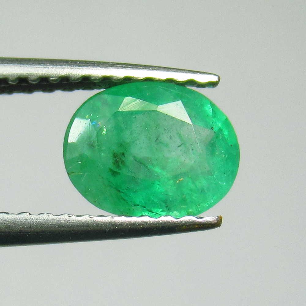 1.00 Ct Genuine Zambian Emerald Oval Cut (1 of 2)