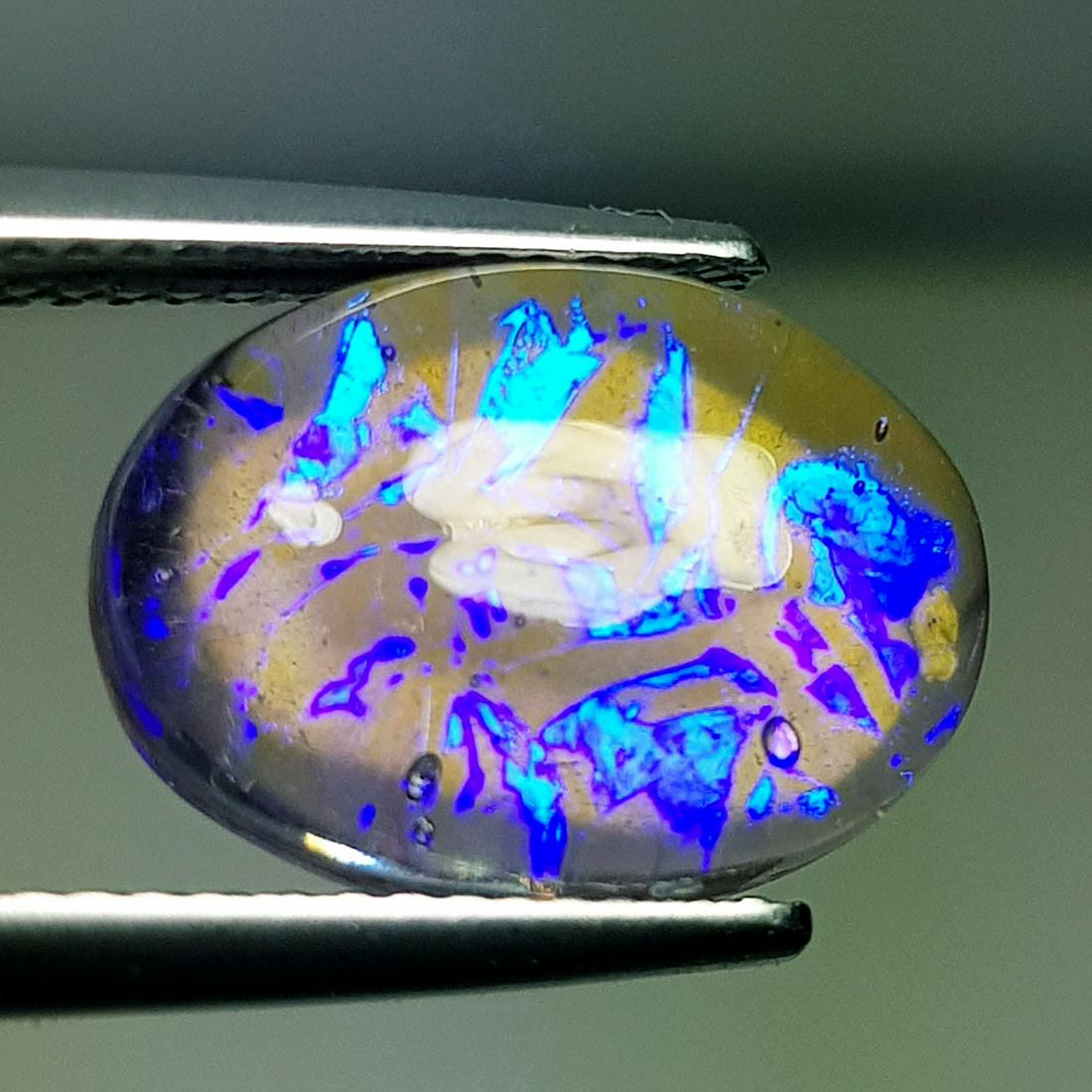 5.85 ct Australian Doublet Opal (1 of 5)