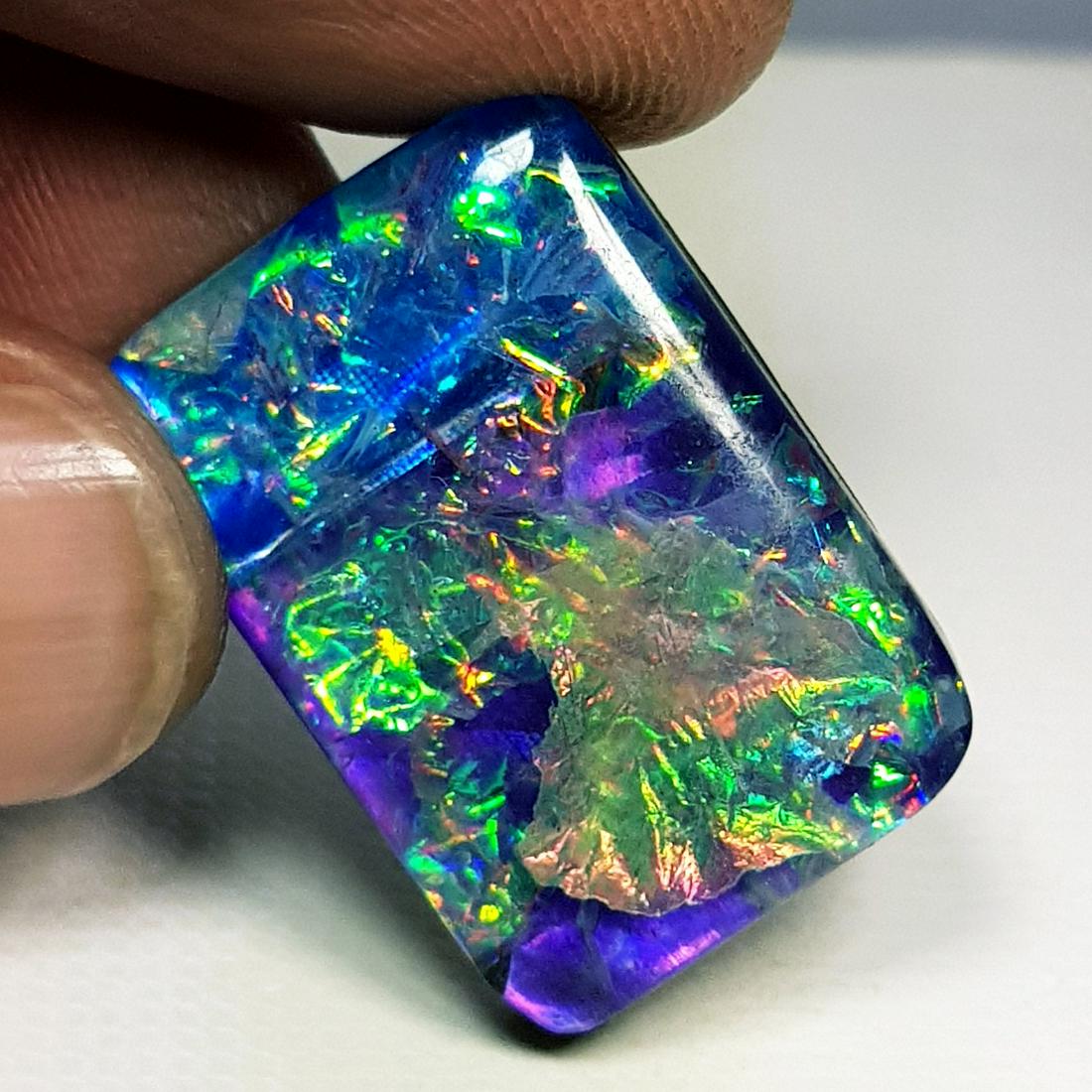 17.66 ct Australian Doublet Opal (1 of 5)