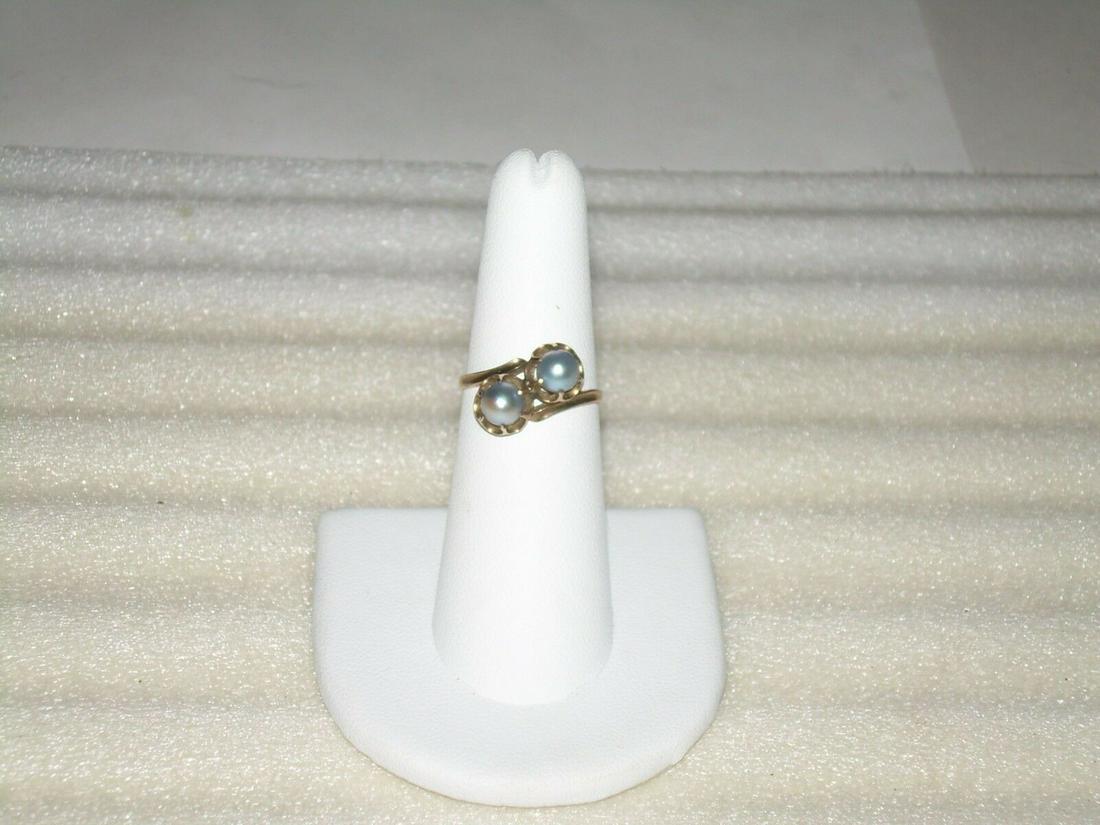 10kt Blue Tahitian Pearl Ring - Vintage To Antique -7mm: Vintage 10kt gold ring, vintage to antique - the appx. 7mm pearls appear to be blue Tahitian pearls but not certain - my research has shown that other pearls looking like this are listed as Tahitian -