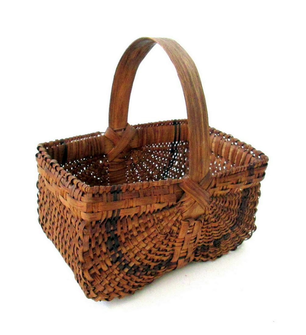 Fine 19th C Basket (1 of 9)