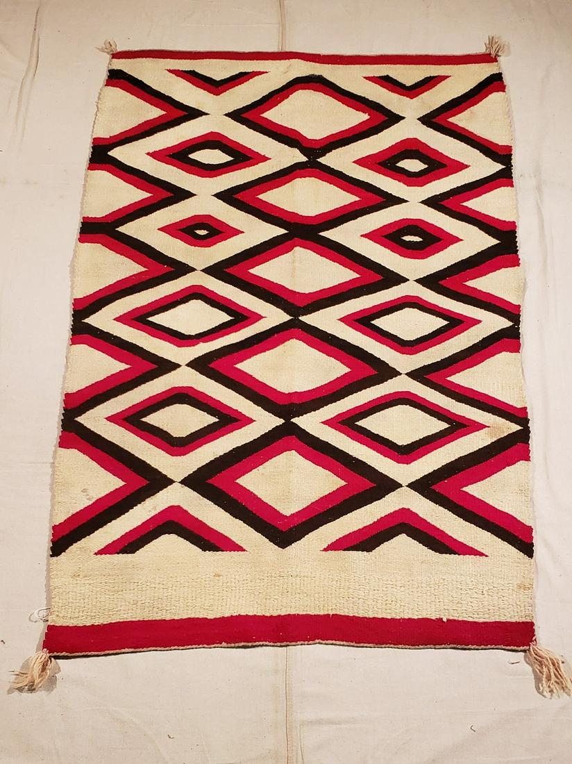 Navajo Woven Regional Rug Ca 1920 (1 of 4)