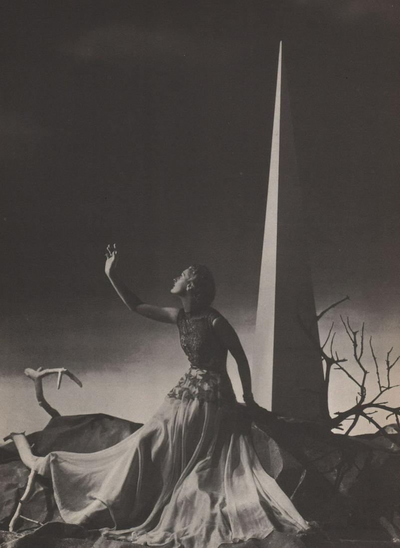 ANDRE DURST- Fashion shot: Artist: ANDRE DURST Print Title: Fashion shot Medium: Vintage Photoengraving on Matte Paper Printing Date: 1930’s Printed in USA Image Size: 11” X 8” Reserve: $25.00 Shipping: Domestic: Flat rat