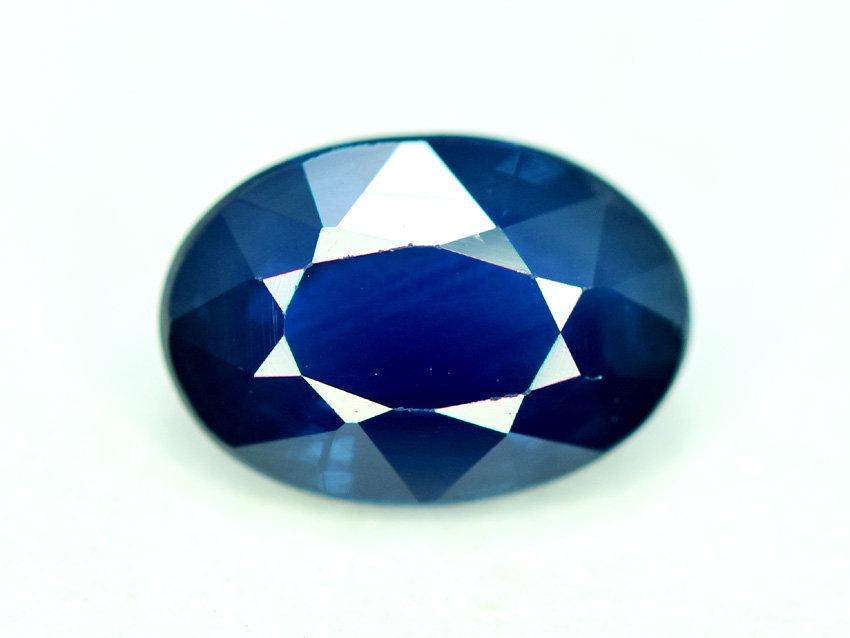 1.00 Carats Very Gorgeous Blue Sapphire Gemstone (1 of 4)