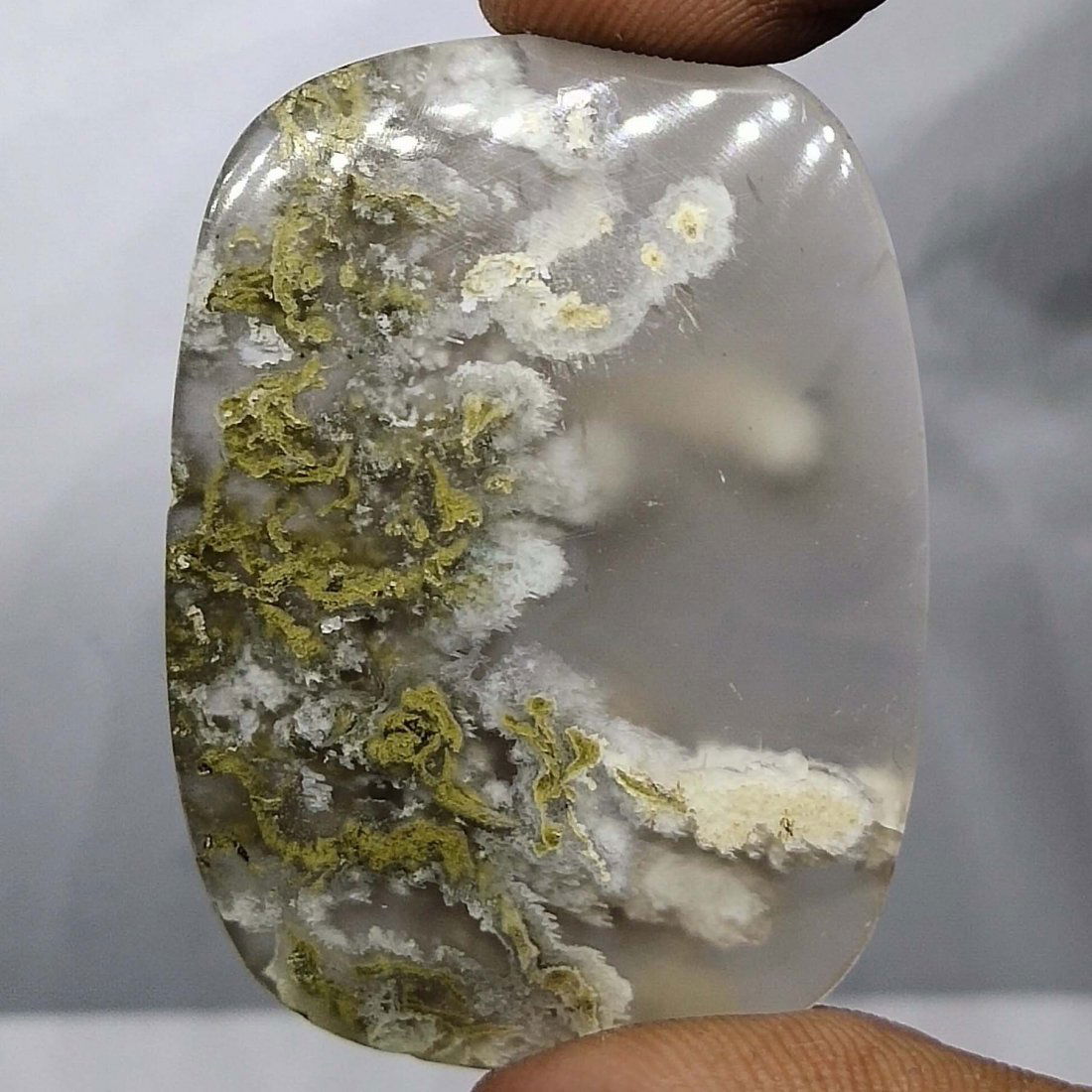 69 ct Natural moss Agate (1 of 5)