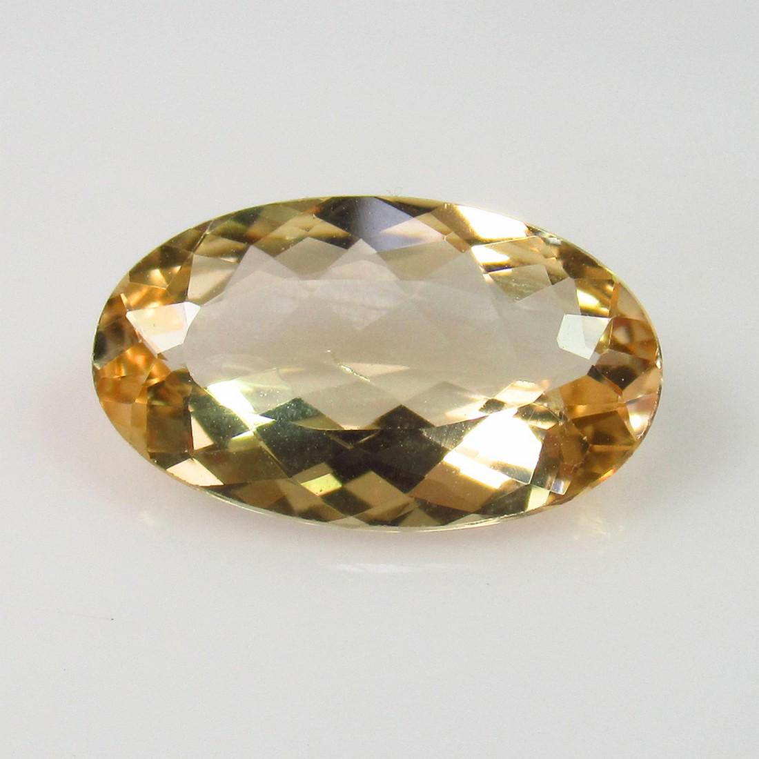 4.88 Ct Genuine Yellow Beryl Oval Cut: No Reserve! Title: 4.88 Ct Genuine Yellow Beryl Oval Cut Stone Clarity: VVS Gemstones: Natural Beryl Carat Weights: 4.88 Size/Dimensions: 16.50 x 10.00 x 5.10 mm Additional Information: Top Quality Hi