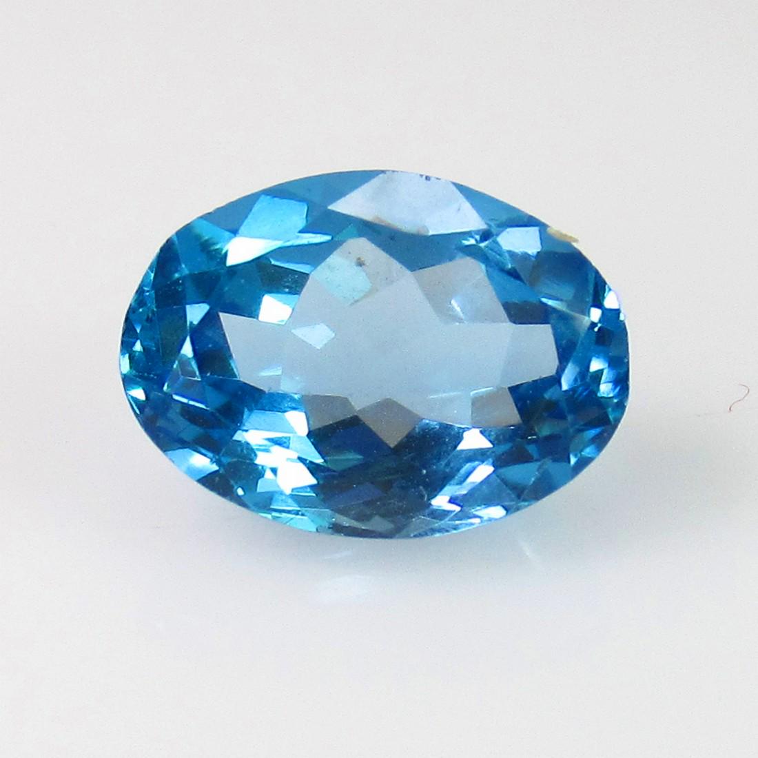 4.05 Ct Genuine Blue Topaz Oval Cut (1 of 2)