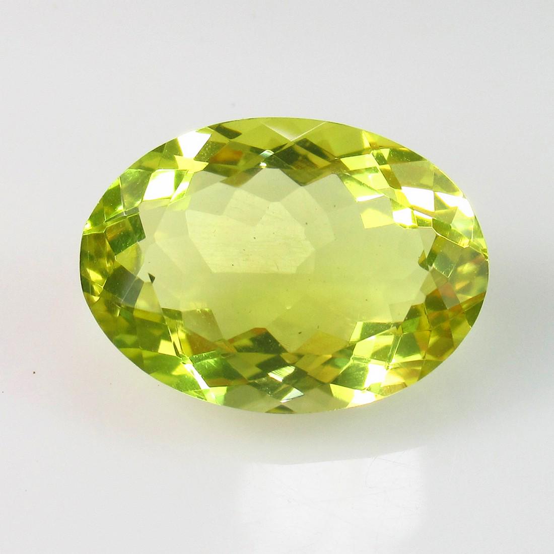10.44 Ct Genuine Lemon Quartz Oval Cut: No Reserve! Title: 10.44 Ct Genuine Lemon Quartz Oval Cut Stone Clarity: VVS Gemstones: Natuarl Lemon Quartz Carat Weights: 10.44 Size/Dimensions: 18.00 x 13.10 x 7.60 mm Additional Information: Top Q