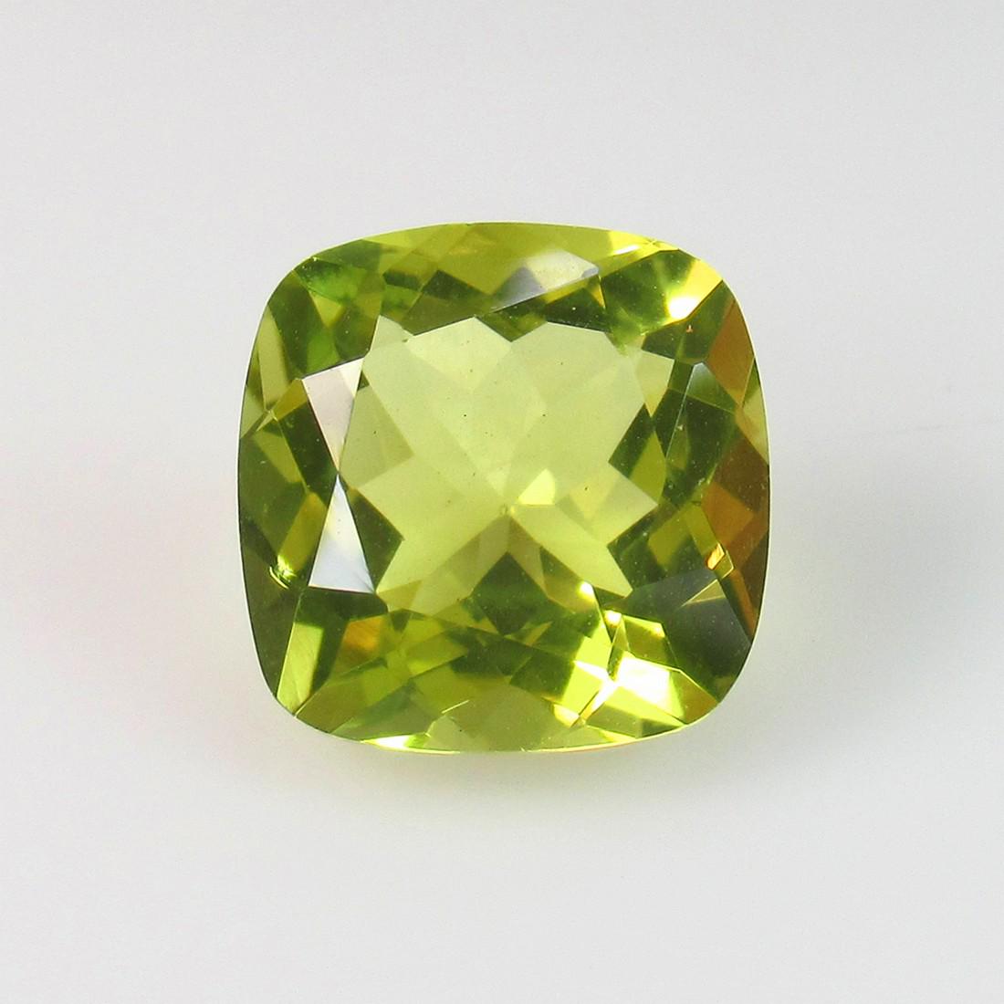 6.70 Ct Genuine Lemon Quartz Cushion Cut: No Reserve! Title: 6.70 Ct Genuine Lemon Quartz Cushion Cut Stone Clarity: VVS Gemstones: Natuarl Lemon Quartz Carat Weights: 6.70 Size/Dimensions: 12.00 x 12.00 x 7.80 mm Additional Information: Top 