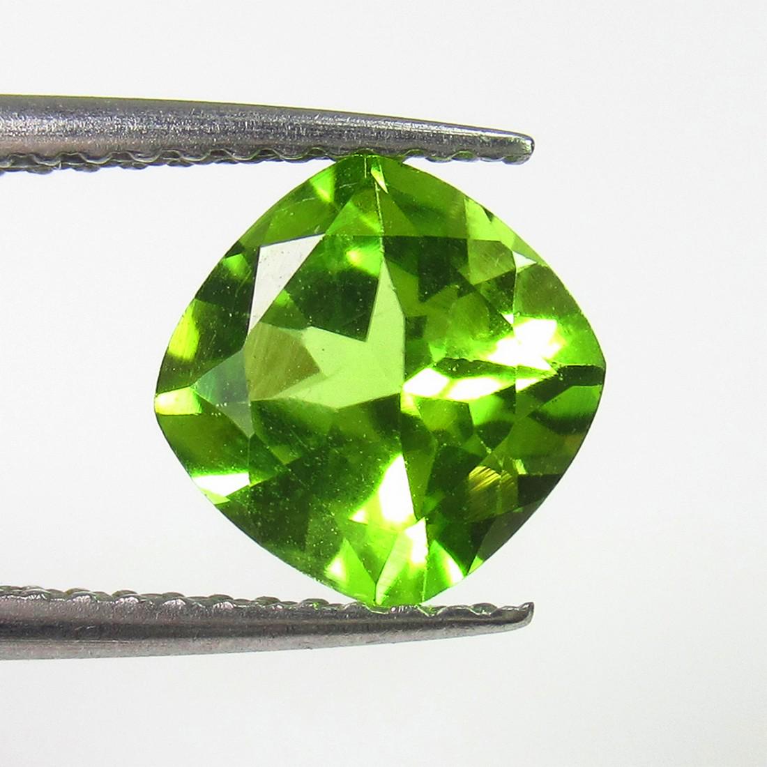 3.05 Ctw Natural Pakistan Peridot Cushion Cut: No Reserve! Title: 3.05 Ctw Natural Pakistan Peridot Cushion Cut Stone Clarity: VVS Gemstones: Peridot Carat Weights: 3.05 Size/Dimensions: 7.30 x 7.30 x 4.60 mm Additional Information: Top Class Lust