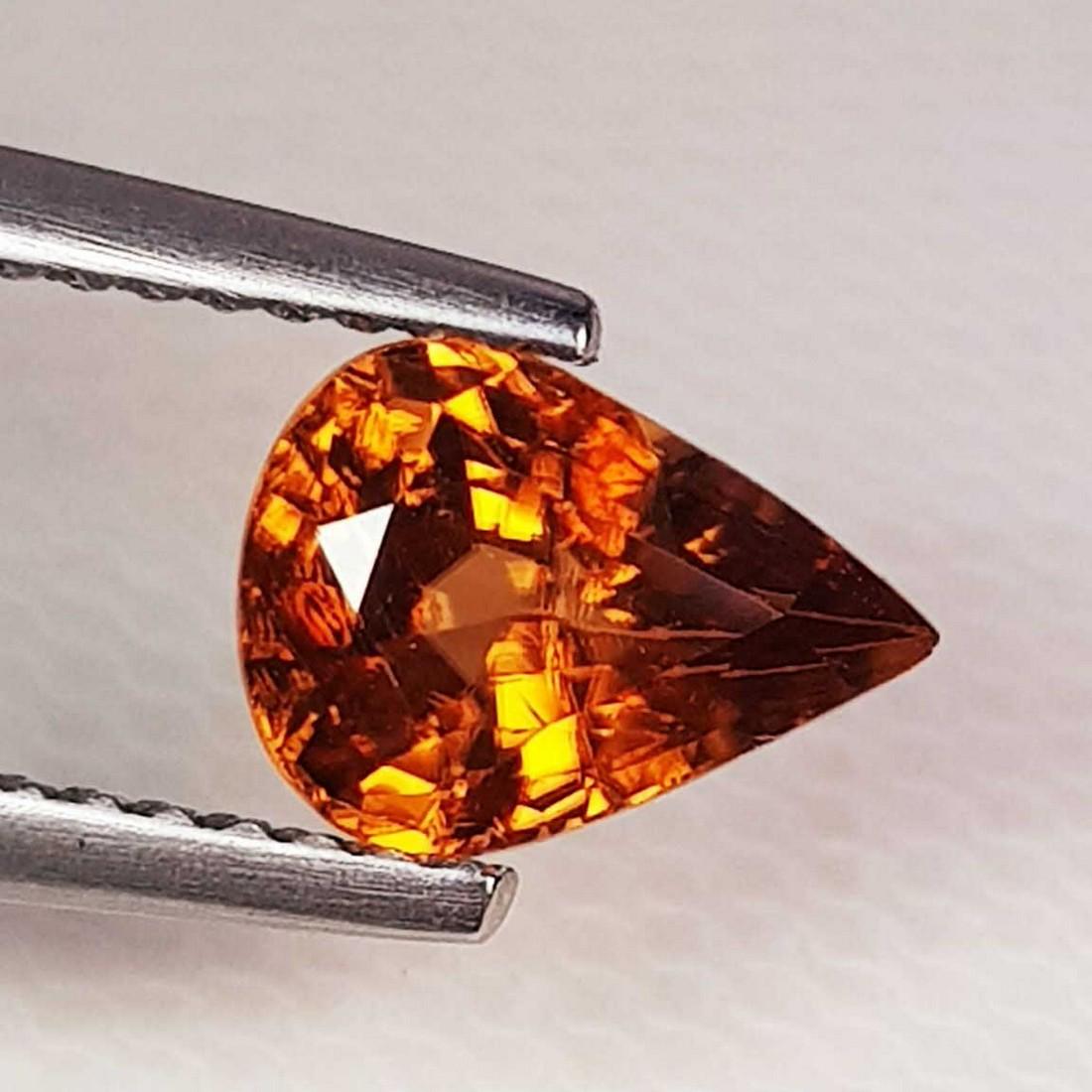 1.70 ct Natural Zircon Pear Cut: No Reserve! Title: 1.70 ct Natural Zircon Pear Cut Color/Clarity: VVS Gemstones: Loosegemstone Carat Weights: $2 Size/Dimensions: 8.20 x 6.10 x 4.00 Additional Information: Pear - Cambodia Shipping: