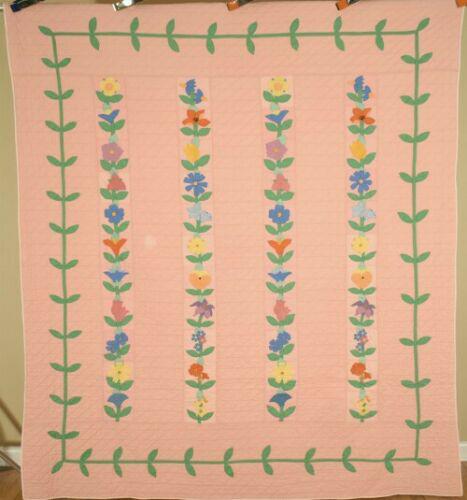 Vintage 30's Spring Flowers Antique Quilt (1 of 11)