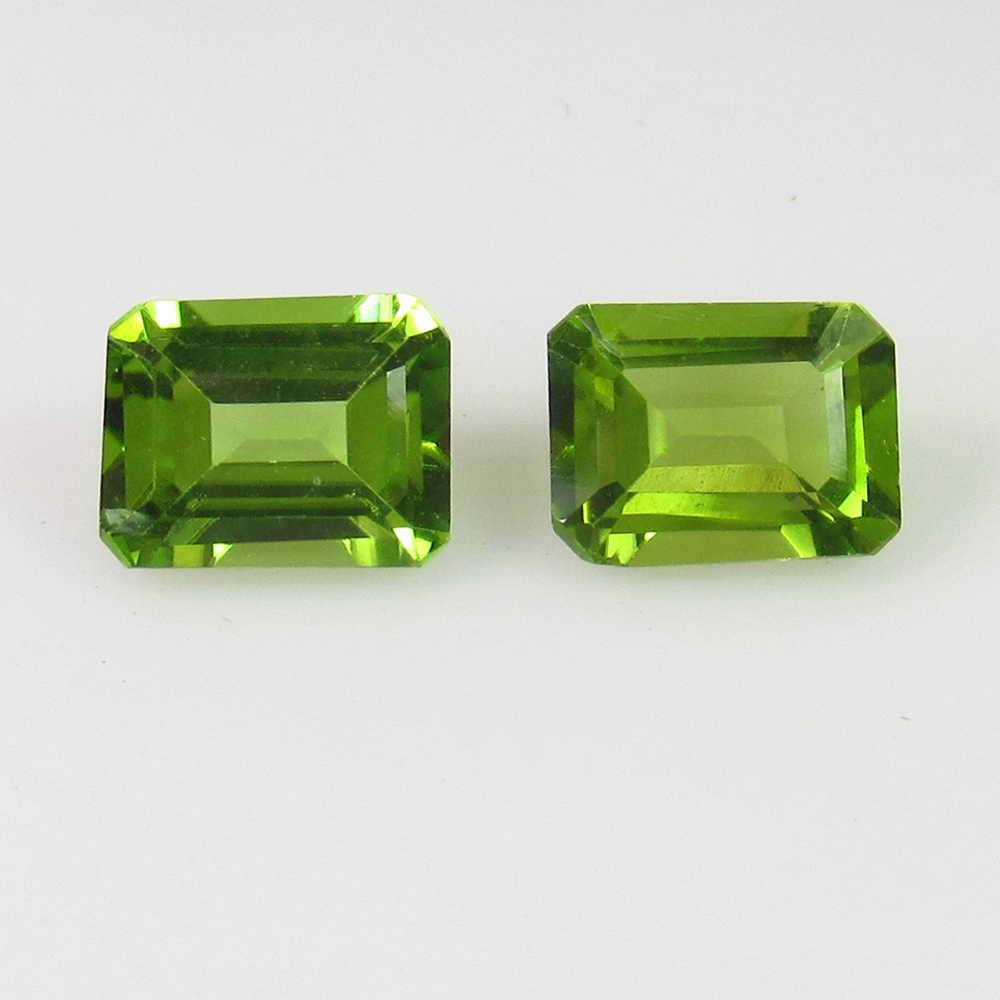 2.94 Ct Genuine Pakistan Peridot Octagon Pair: No Reserve! Title: 2.94 Ct Genuine Pakistan Peridot Octagon Pair Stone Clarity: VVS Gemstones: Natural Peridot Carat Weights: 2.94 Size/Dimensions: 7.70 x 5.90 x 3.60 mm / 2 PC's Additional Informatio