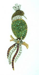 ADORABLE C.1970 EUROPEAN EMERALD, DIAMOND RUBY 18K GOLD: N-TT00 C.1970 EUROPEAN EMERALD DIAMOND RUBY 18K YELLOW & WHITE GOLD PARROT PIN VINTAGE C. 1970 EUROPEAN EMERALD, DIAMOND, RUBY PARROT PIN DIAMONDS- EUROPEAN CUT BRILLIANTS, APPROX. 3.50 CARATS, G