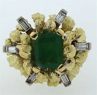 GORGEOUS 18K YELLOW GOLD NATURAL RUSSIAN EMERALD: N-JTOO 18K YELLOW GOLD NATURAL RUSSIAN ORIGIN EMERALD BAGUETTE CUT DIAMONDS COCKTAIL RING You have a chance to purchase this amazing ring and become a lucky owner of a fabulous and unique piece of