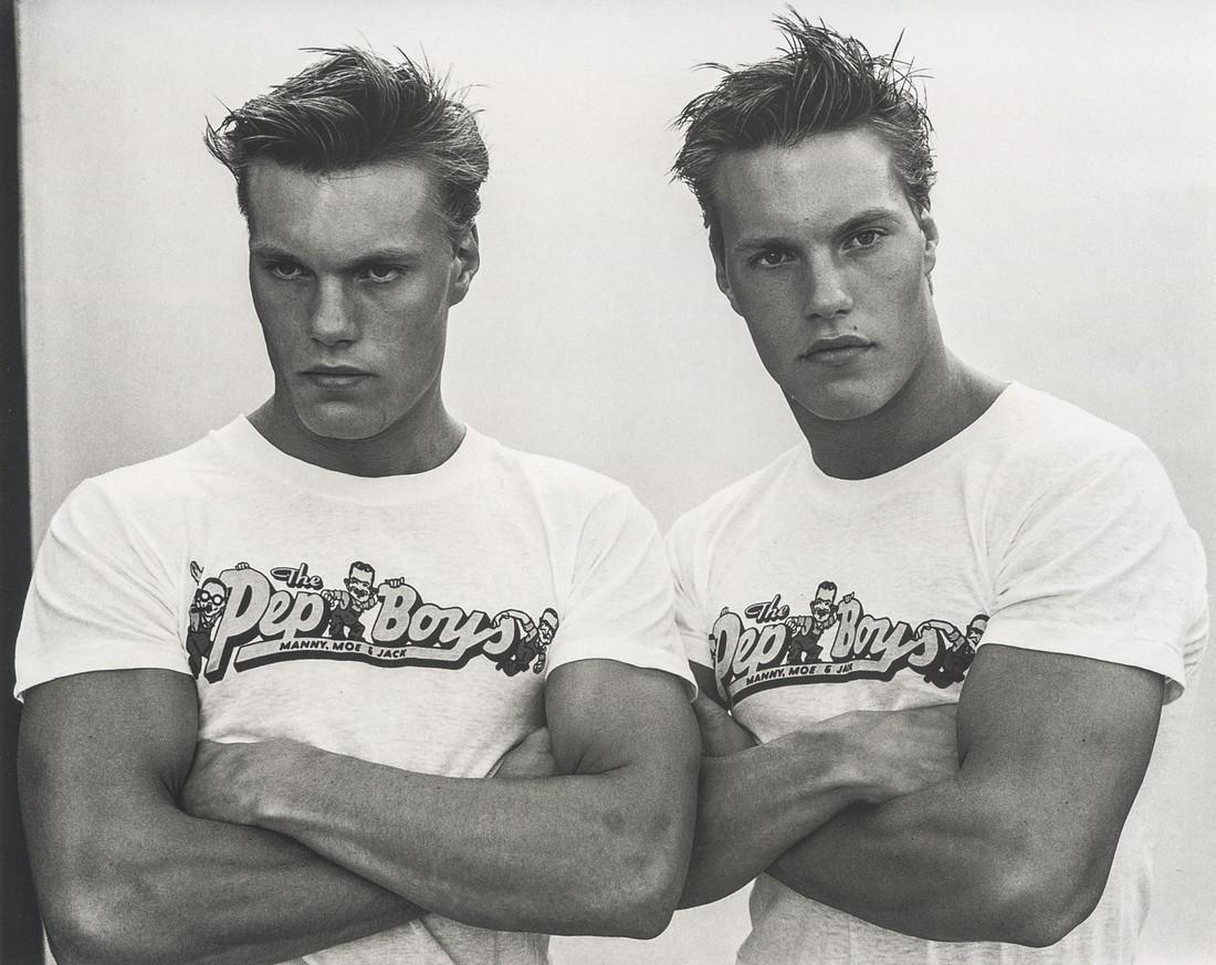 BRUCE WEBER - Twins in Pep Boys Tee-Shirts (1 of 1)