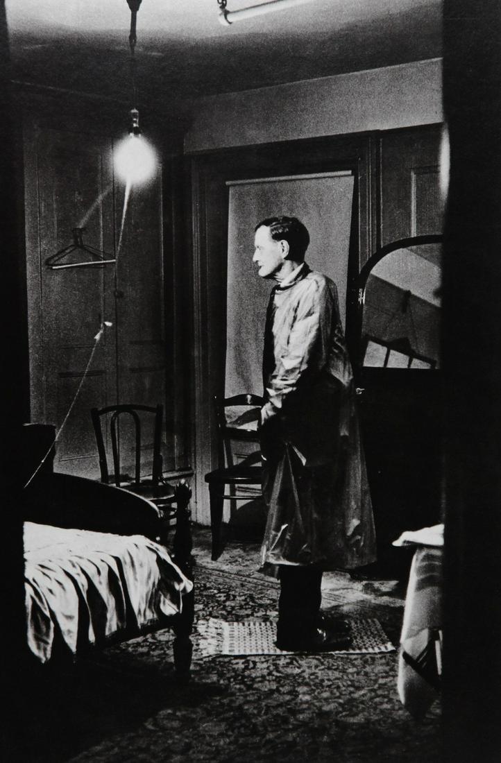 DIANE ARBUS - Backwards man in his room 1961 New York: Artist: Diane Arbus Title: Backwards man in his room 1961 New York Date Printed: 1979 Medium: Heliogravure Printer Location: Milan, Italy Size: 22.2 x32.2 cm - 8.7 x 112.6 inch, Mount Size: 30x40 cm -