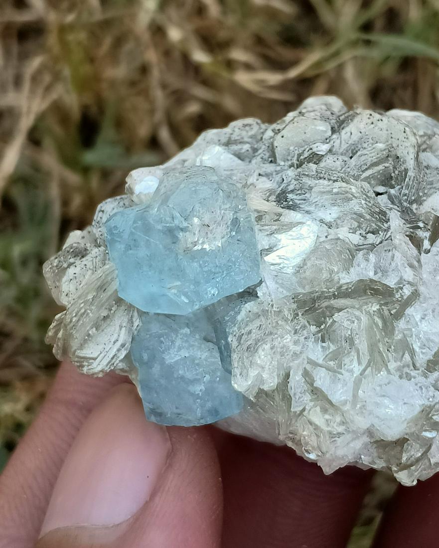 45 Gram Amazing Natural Aquamarine Specimen: Title: 45 Gram Amazing Natural Aquamarine Specimen Treatment: Natural Gemstone: Aquamarine Weight: 45 Gram Size/Dimensions: 53x35x29 mm Origin: Pakistan Reserve: $15.00 Shipping: Domestic: Flat-rate