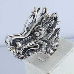 925 Sterling Silver - Ring: Ring Gender : Men/Women Material : 925 Sterling Silver Weight : 1,17ozt. / 36,52gr Size : US:8 , EU:57 , UK:P , D:18 mm Free resizing on demand Will be shipped with a gift box Item no:A119 Will be