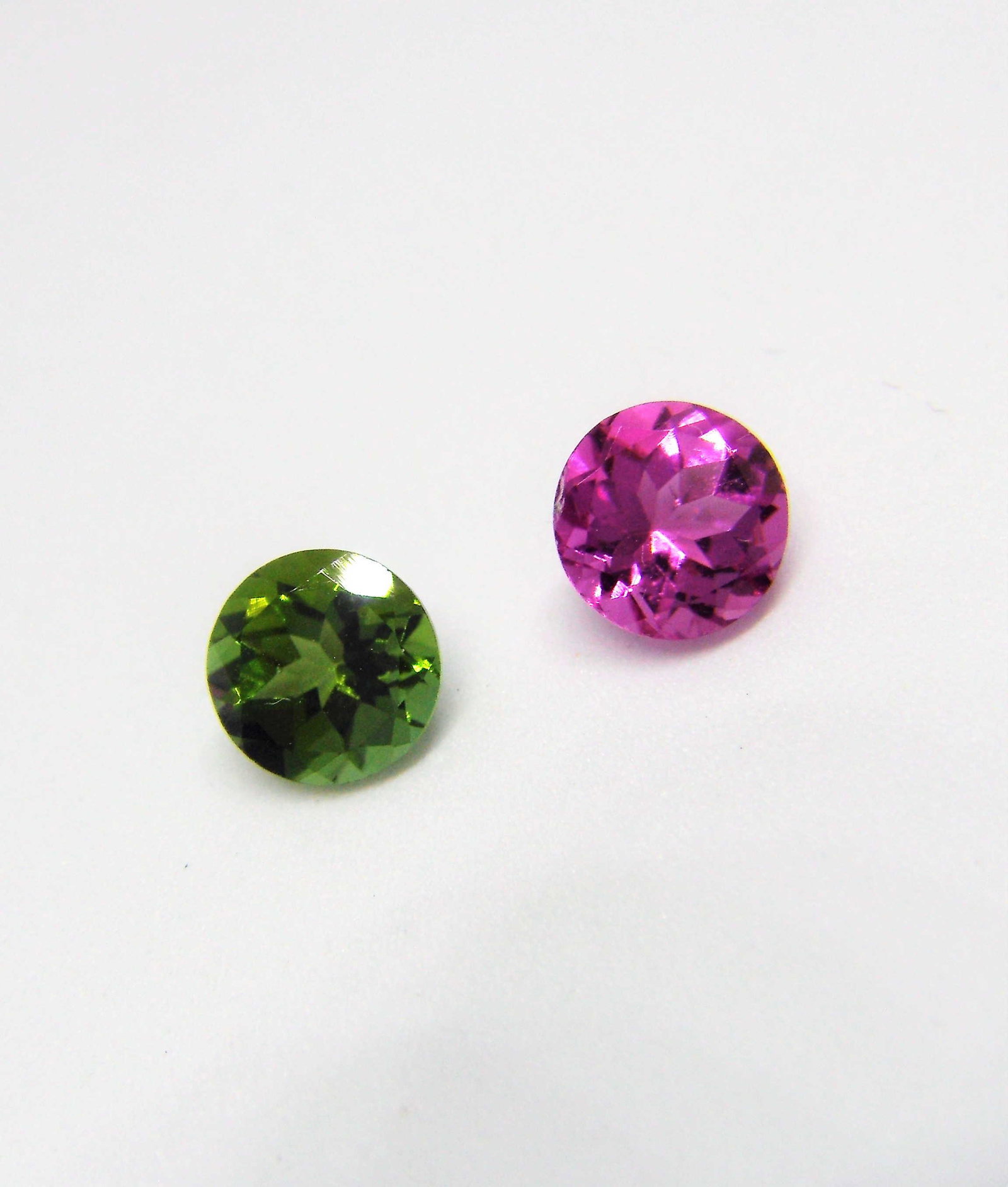 Pink Green Tourmaline Pair  - 1.35 ct (1 of 8)