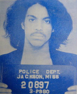 Prince I: Title: Prince IDescription: Screen printMaker: David StudwellOrigin: UKDate/Period:2017Materials:PaperDimensions:56x46cm Reserve: $200.00 Shipping:Domestic: Flat-rate of $40.00 to anywhere within