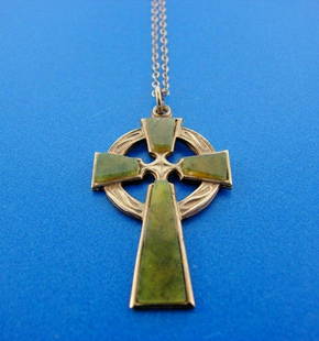 MASONIC 14k Yellow Gold & Jade Cross Pendant Necklace: DK 14k Yellow Gold & Jade Cross Necklace Masonic · This is a must for any collector. · The weight is 2.4 grams. · The length of chain is 16 inches. The length of pendant with bail is 1 ¼