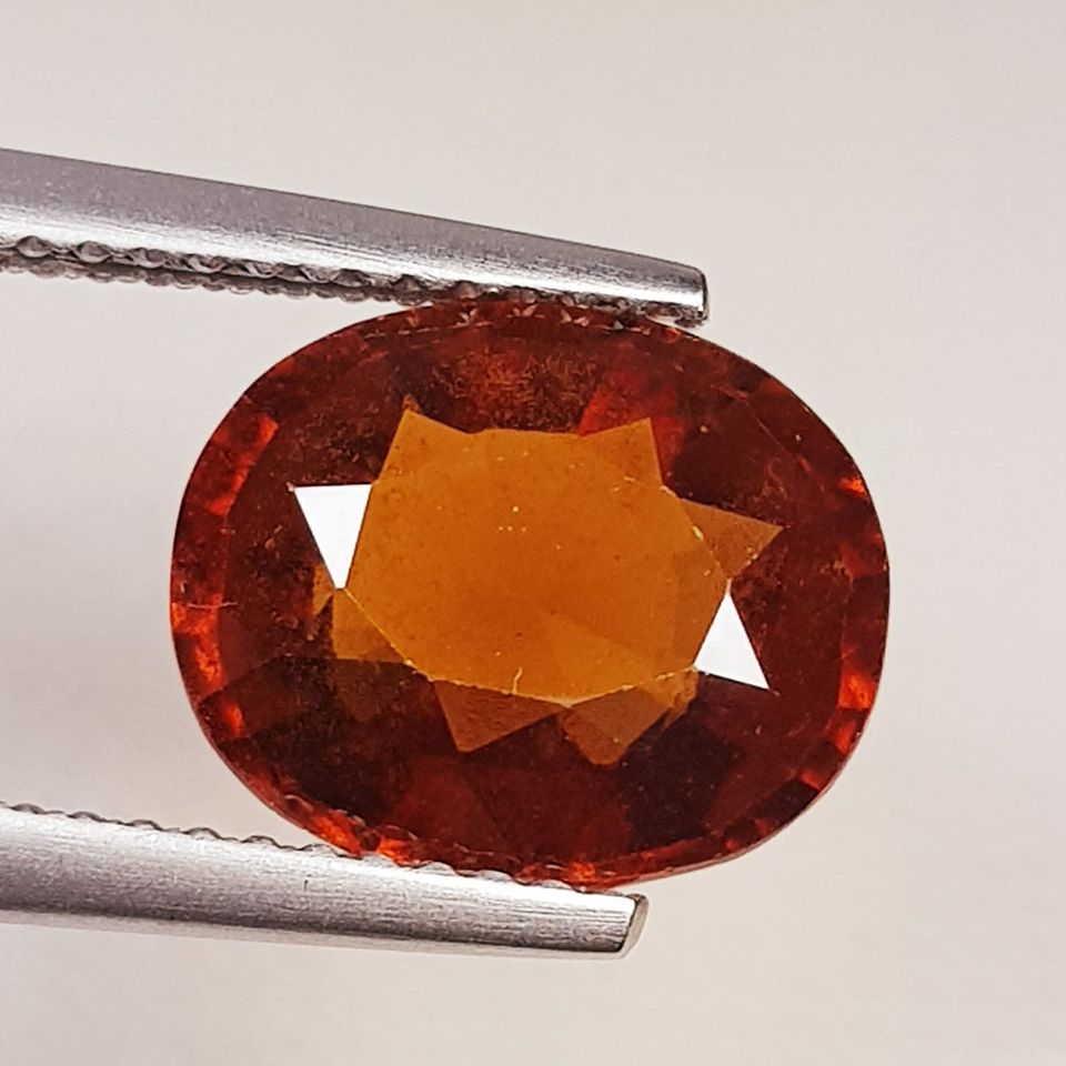 Natural Hessonite Garnet Oval Cut 3.46 ct (1 of 6)