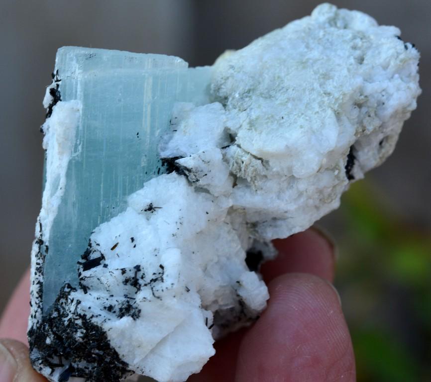 100 Grams Beautiful Aquamarine specimen with Albite: Title: 100 Grams Beautiful Aquamarine specimen with Albite Weight: 100 Grams Origin: Pakistan Materials: Specimen Size: 68x47x44 MM Additional Information: Treatment:Natural Reserve: $40.00 Shipping: