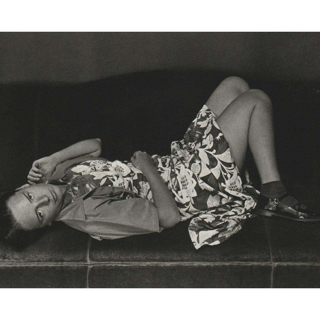 EDWARD WESTON - Charis, 1942: Artist: EDWARD WESTON Print Title: Charis, 1942 Medium: Sheet-Fed Gravure Printing Date: 1970's Printed in Switzerland Image Size: 6 X 7.5 inches Edward Weston (1886-1958) was a 20th-century American