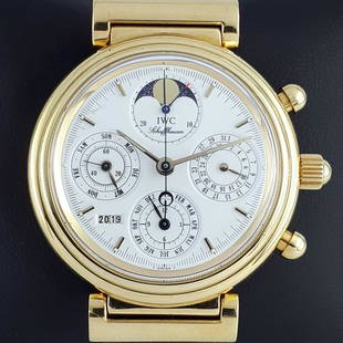 IWC - Da Vinci Perpetual Calendar 18K Gold - Men -: Brand: IWC Model: Da Vinci Perpetual Calendar 18K Gold Gender: Men Period: 1990-1999 Movement: Automatic Case material: Yellow gold Material fineness: 18 kt. Type: Chronograph wristwatch 